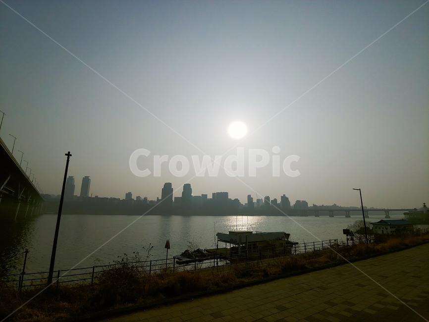 하늘,풍경,파란,역광,한강,빌딩,도시,풍경,city,landscape,nature,자연,water,물,outdoors,옥외