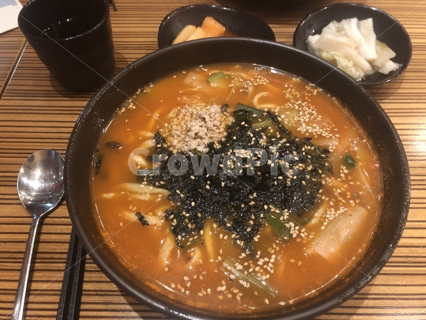 식사,food,칼국수,한국음식,국수,국물요리,한식,밀가루,김,육수,음식,식재료,요리,food,cook,meal,dishes,food reserves