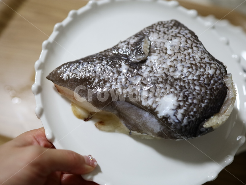 메로,메로구이,생선,생선구이,이빨고기,요리,그릇,수산물,해산물,fishery products,seafood
