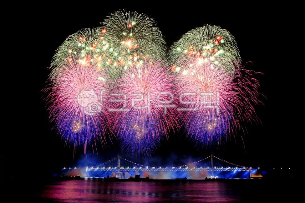 night view,Fireworks festival night view,Fireworks festival,Busan Fireworks Festival,Gwangalli Festival,Fireworks