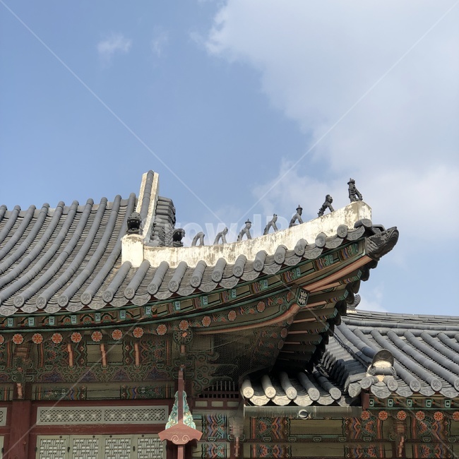 한국,서울,경복궁,한옥,기와집,기와,건축물,한국건축물,동양건축물,문화유산,궁,고궁,korea,korean,한국전통,한국문화,korean traditional,korean culture,건축물,건물외관,exterior,building,structure,architecture,construction