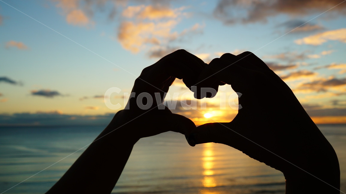 하와이,석양,노을,러브,손하트,하트,땅거미,일출,일몰,바닷가,새벽바다,하와이바다,love,썬셋,sunset,해질녘