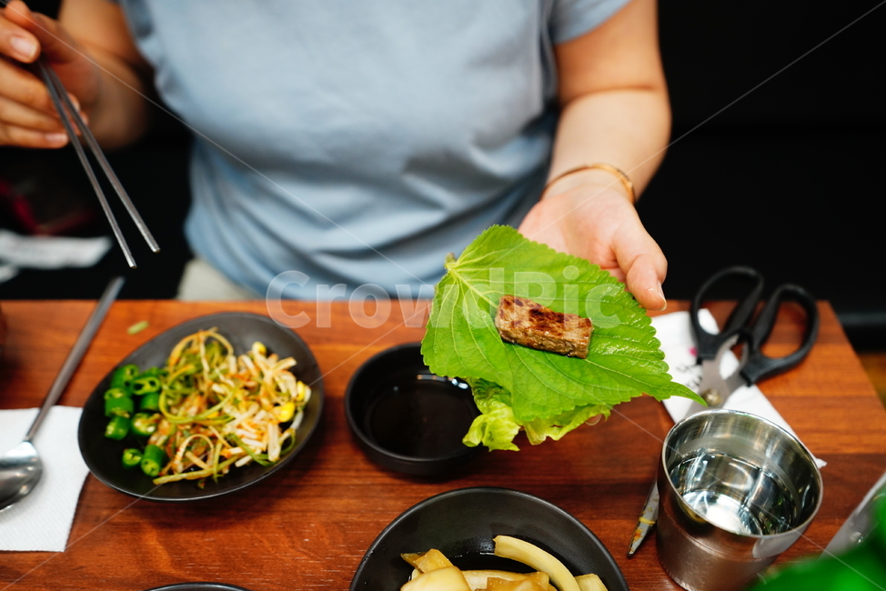 한우,소고기,육류,육식,한식,식사,음식,푸드,안주거리,먹거리,구이,술안주,인간,human,음식,식재료,요리,food,cook,meal,dishes,food reserves,육류,고기,meat,한식,한국음식,한국요리,korean food,korean dishes,korean meal,korean cook