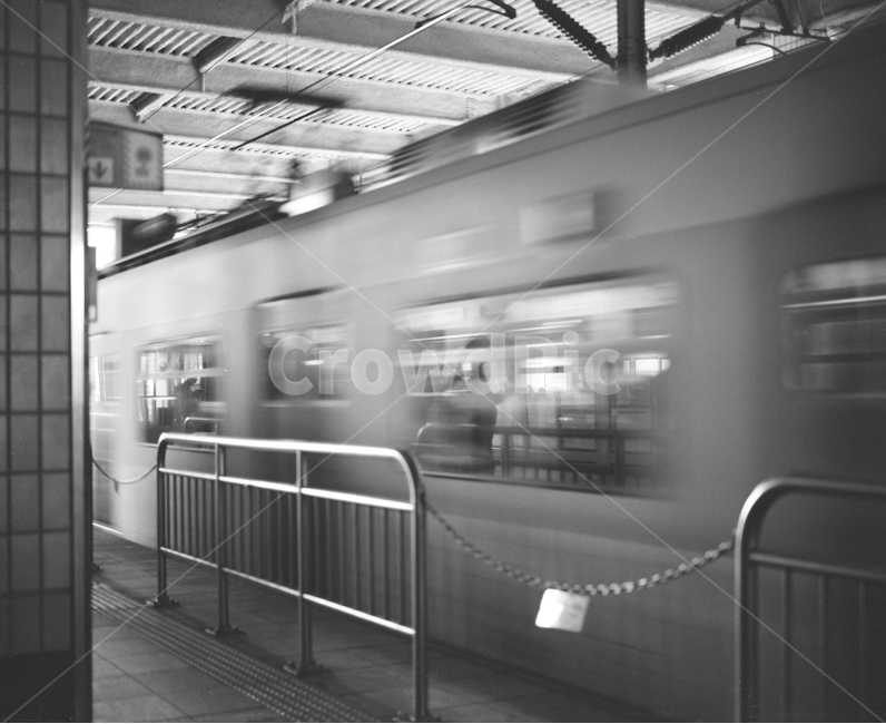 subway,지하철,역,지하철역,블랙앤화이트,station,블러,blur,장노출,longtimeexpose