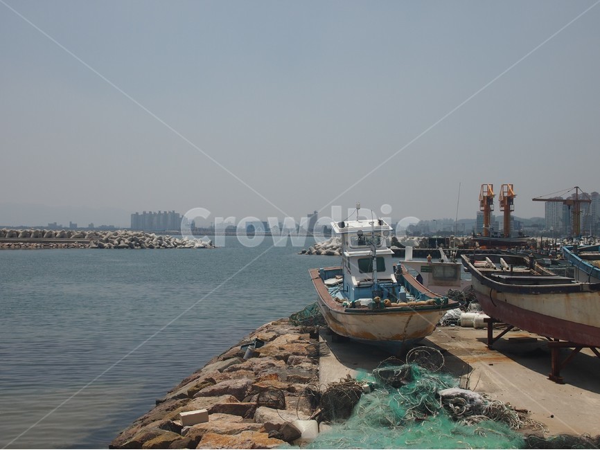 바다,배,부둣가,sea,boat,산업,industry,industrial,어업,fishery,fishing industry,교통,교통수단,traffic,transportation,watercraft,선박,vehicle,차량,water,물,보트