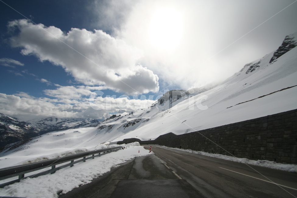 눈,산,구름,도로,길,유럽,알프스,그로스클로크너,grossglockner,겨울,계절,winter,season,자연,풍경,nature,landscape,해외,외국,세계,foreign,oversea,world,세계자연풍경,해외자연풍경,외국자연풍경,world nature landscape,road,outdoors,옥외,mountain,ice,빙