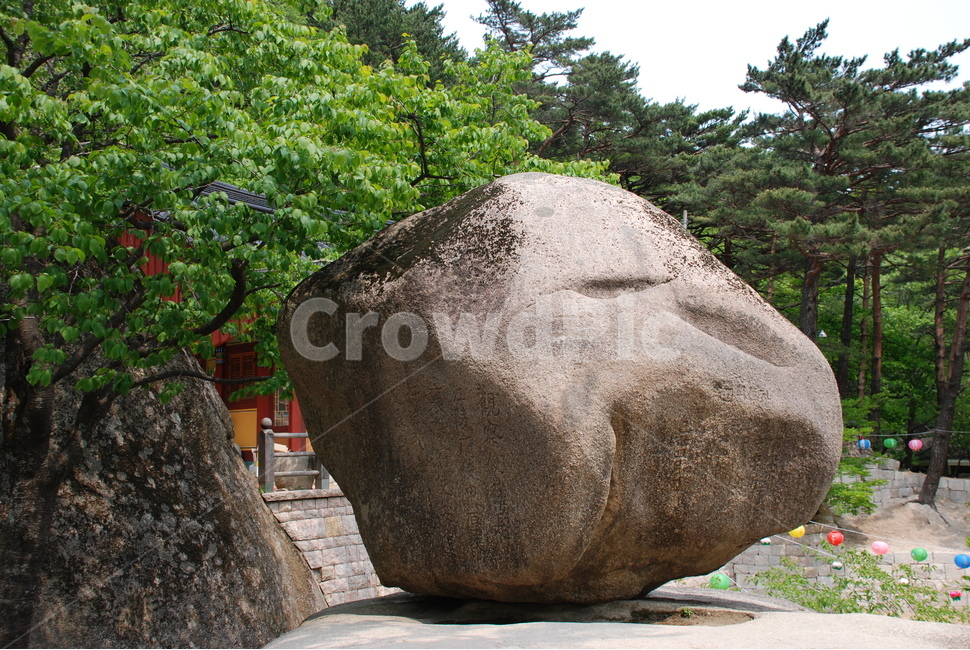 강원도,속초,흔들바위,설악산,나무,자연,풍경,nature,landscape,한국전통,한국문화,korean traditional,korean culture,rock,록