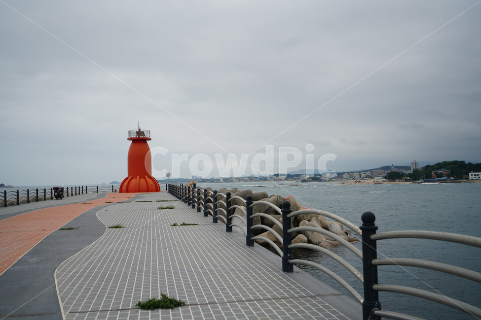 등대,바다,풍경,바닷가,하늘,바닷물,경치,자연,물,sea,방파제,등대,lighthouse