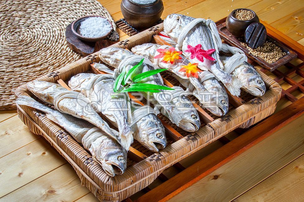 굴비,보리굴비,영광굴비,법성포,영광법성포,영광법성포굴비,조기,참조기,보리,토속음식,남도음식,생선,구이,생선구이,밥도둑,요리,법성포굴비,찜,생선요리,수산물,별미,조기구이,굴비선물세트,선물세트,food,음식,전통,전통음식,한국음식,고추장굴비,영광보리굴비,법성포보리굴비,영광고추장굴비,법성포고추장굴비,굴비장아찌,굴비짱아찌