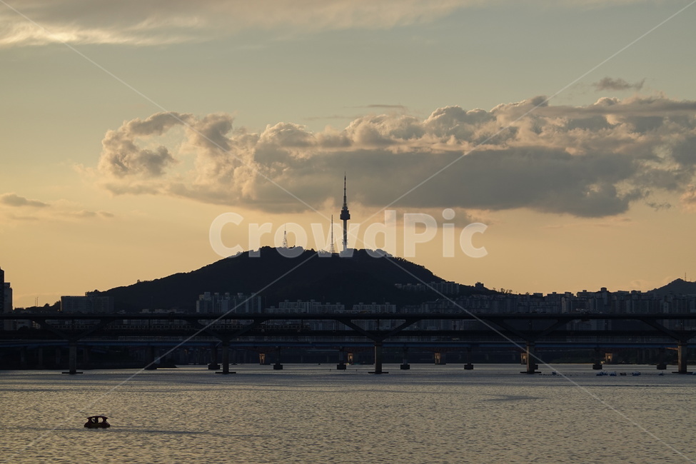 노을,한강공원,석양,풍경,sunset,sky,야경,nightview,도시,풍경,city,landscape,한국도시풍경,한국도시경관,korea cityscape,랜드마크,landmark,tourist attraction,한국랜드마크,한국관광지,한국명소,korea landmark,korea tourist attraction,실루엣,그림자,silhouette,shadow