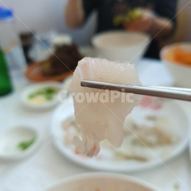 회,횟집,음식,맛집,접시,회한점