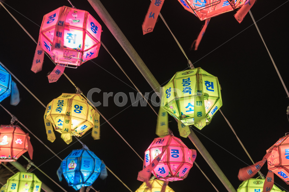 야경,연등,사찰,불교,부처님오신날,삼광사,풍경,야경,밤,풍경,nightscape,night,landscape,한국전통,한국문화,korean traditional,korean culture,종교,신앙,religion,belief,faith,축제,행사,festival,carnival,event,기념일,축하,anniversary,congratulation,celebrate,celebration