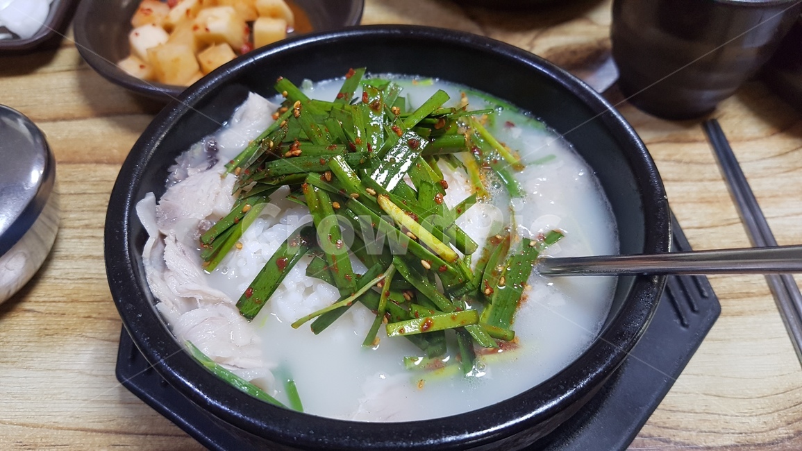 국밥,내장국밥,정구지무침,부추무침,돼지국밥,겨울,음식,식재료,요리,food,cook,meal,dishes,food reserves