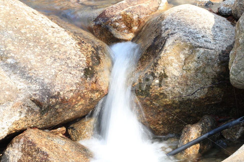 계곡,화엄사계곡,지리산,화엄사,폭포,자연,풍경,nature,landscape,water,물,river,강,outdoors,옥외,waterfall
