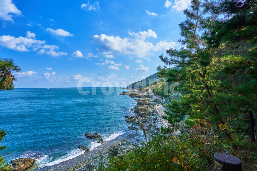 이기대,갯바위,해안,부산,바다,풍경,해운대,파도,하늘,여름,자연,풍경,nature,landscape,한국자연풍경,한국자연경관,korea nature landscape,promontory,곶,ocean,대양,sea,outdoors,옥외,water,물,shoreline,해안선,land,땅
