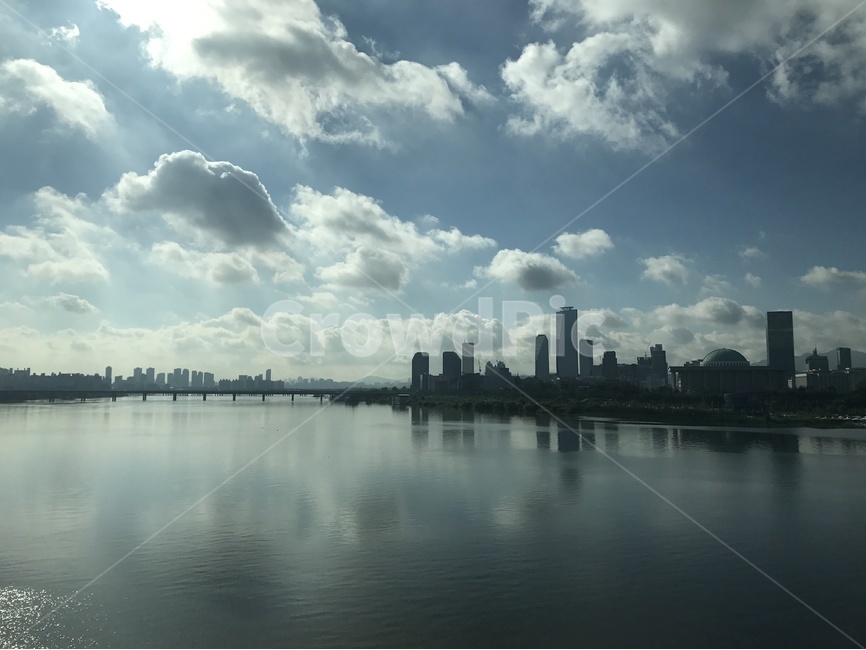 한강,구름,도시,서울,빌딩,스카이라인,도시,풍경,city,landscape,한국도시풍경,한국도시경관,korea cityscape,nature,자연,outdoors,옥외,weather,날씨