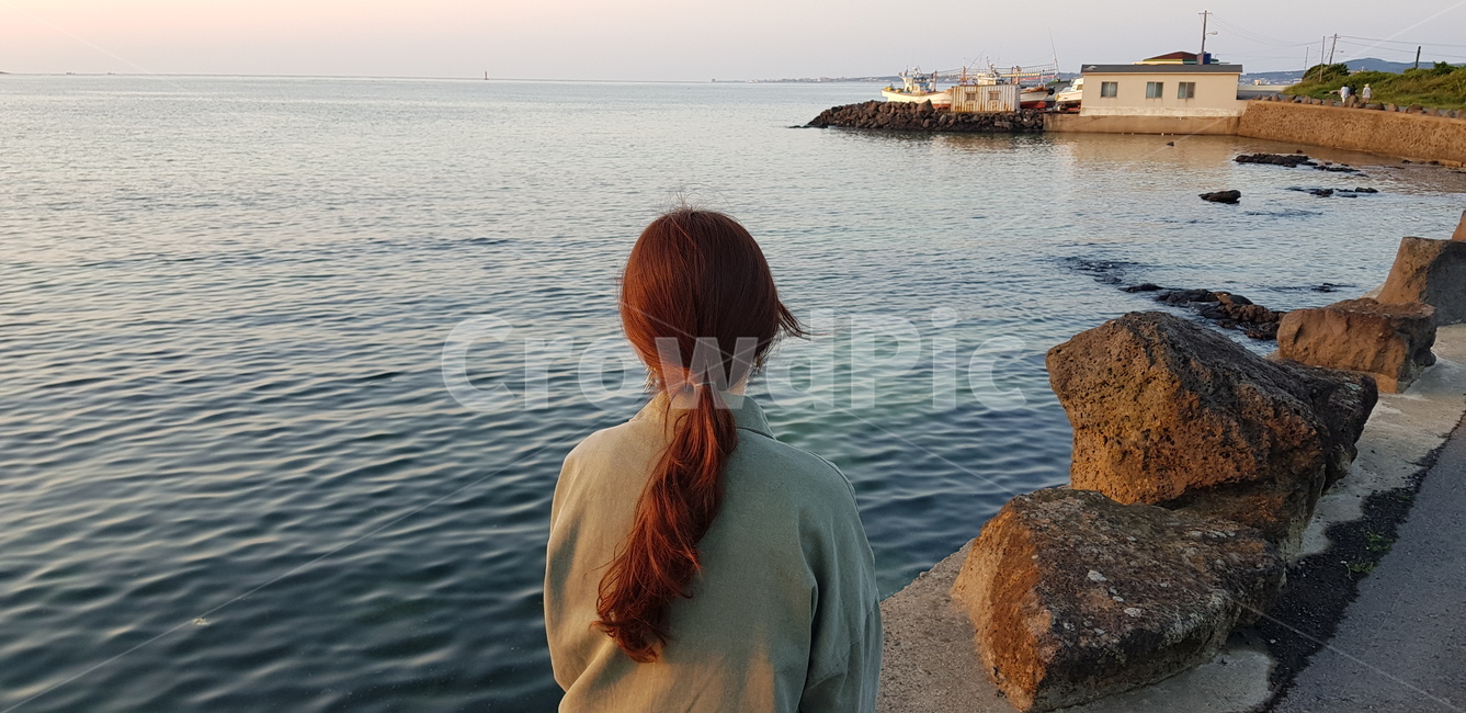 hair,머리,인간,person,사람,뒷모습,바다,자연,sea,human