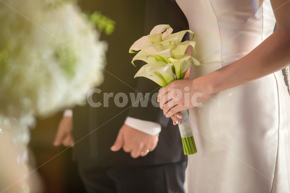 결혼,결혼식,웨딩,신부,연인,꽃다발,부케,사랑,다정함,wedding,bouquet,결혼,혼례,웨딩,wedding,marriage,marry