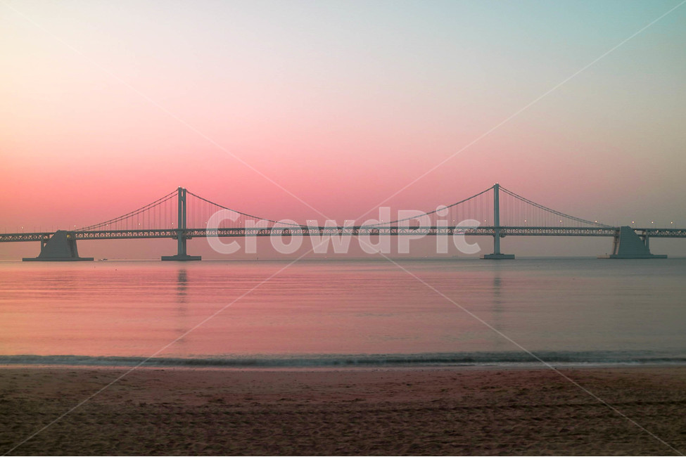 부산,광안리,광안리해수욕장,광안대교,바다,하늘,일출,관광지,자연,풍경,도시,해변,busan,gwangalii,nature,sky,sea,sunrise,southkorea,자연,풍경,nature,landscape,해변,바다,beach,sea,색깔,색상,색채,색감,color sense,color sensitivity,feeling of color,building,건물,outdoors,옥외