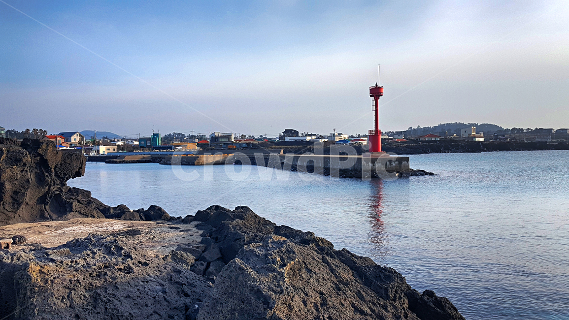 등대,바닷가,promontory,곶,nature,자연,water,물,옥외,sea,바다,ocean,대양,land,나라,shoreline,해안선,등대,lighthouse