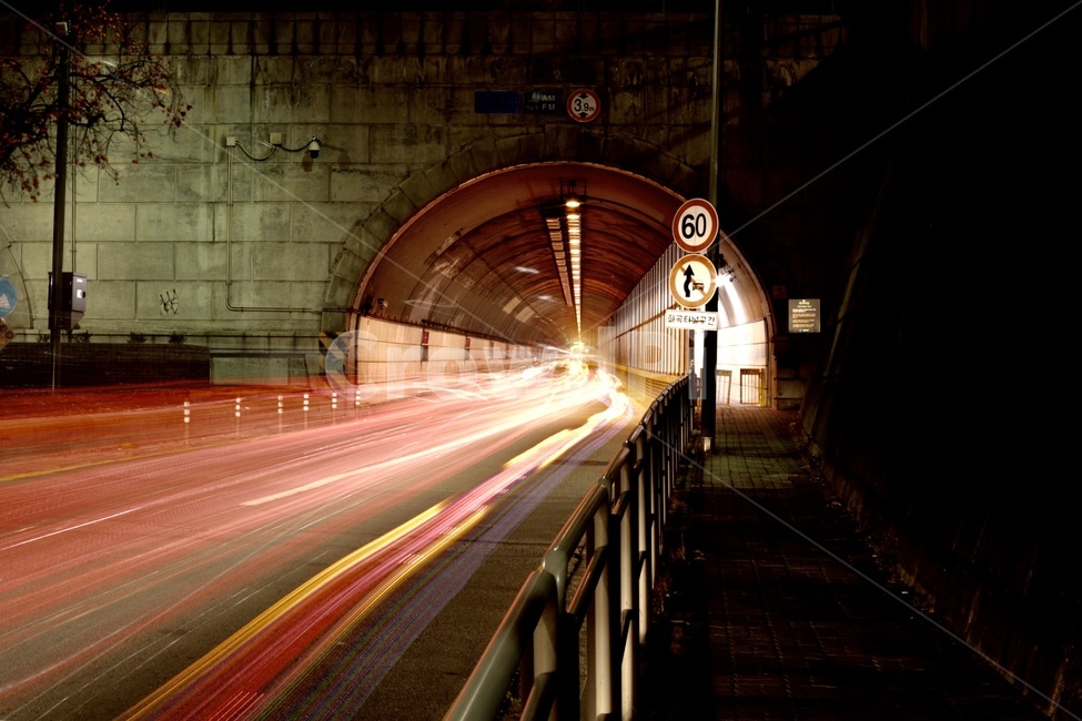 야경,추억,터널,자동차,서울,야경,밤,풍경,nightscape,night,landscape,교통,교통수단,traffic,transportation,banister,난간,handrail