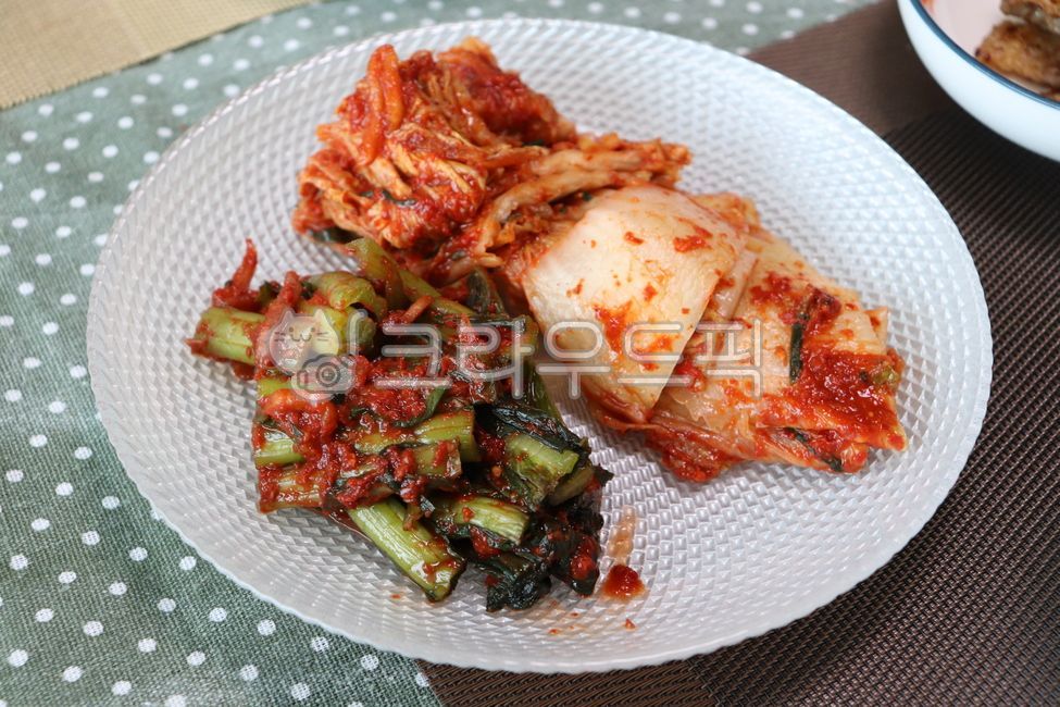 배추김치,김치,김장,매운김치,겨울,food,건강한음식,healthyfood,밥반찬,반찬,한국인,전통음식,전통,홈메이드,homemade,갓김치,여수,여수김치,갓,돌산갓,음식,dish,요리,meal,식사