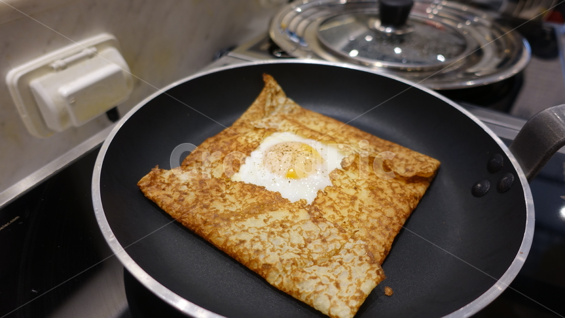 음식,식사,food,meal,crepe,크레페,dish,eggfry,프라이팬