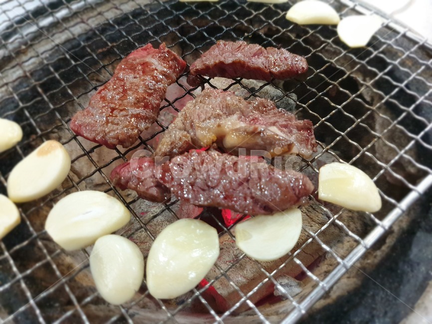 소고기,한우,숯불구이,살치살,안창살,불판,회식