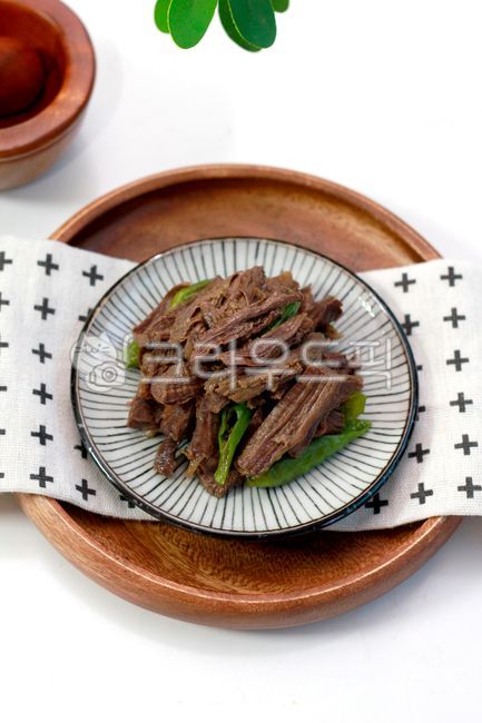 Beef stew with red pepper sauce,Jangjorim,stewed meat,braised beef stew,cooking,food,Braised pork stew