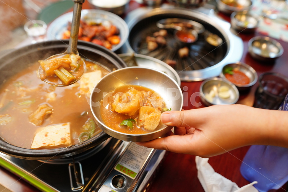 찌개,국물,요리,한식,냄비,푸드,meal,식사,음식,사발,bowl,dish,음식,식재료,요리,food,cook,meal,dishes,food reserves