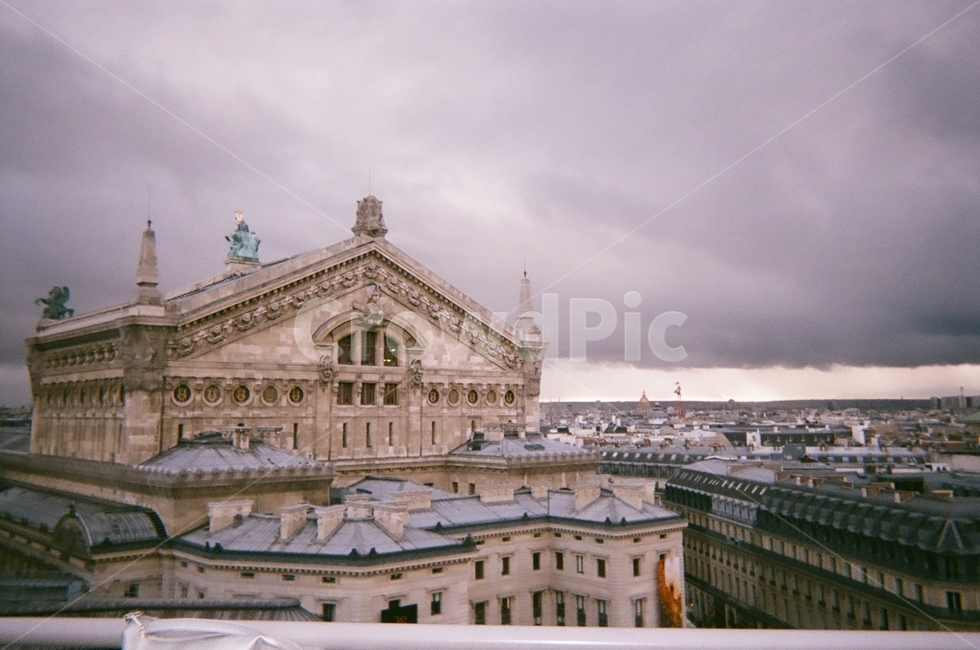 파리,전망대,유럽,건물,아날로그,해외,세계,프랑스,하늘,구름,paris,sky,world,europe,building,oversea,structure,cloud,cumulus,cloudy