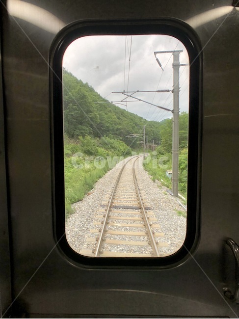 기차,길,기찻길,경치,창,창문,철도,레일,교통,교통,교통수단,traffic,transportation