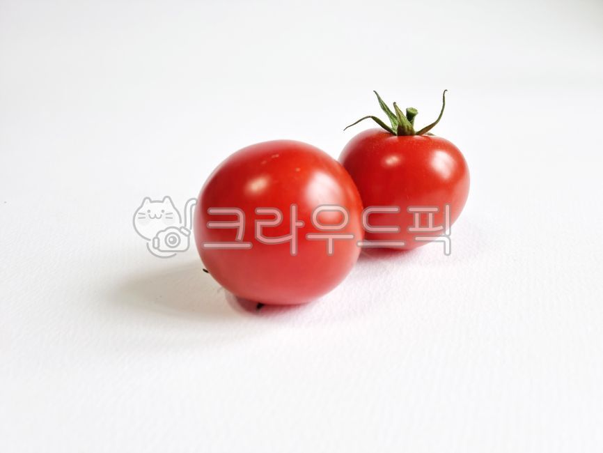 one year,Cherry tomato,Fruit,fruit,Food Ingredients,ingredients,tomato,food