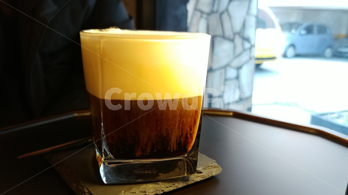 커피,einspanner,coffee,아인슈페너,glass,유리,drink,beverage,마실것,크림,cream,크림커피