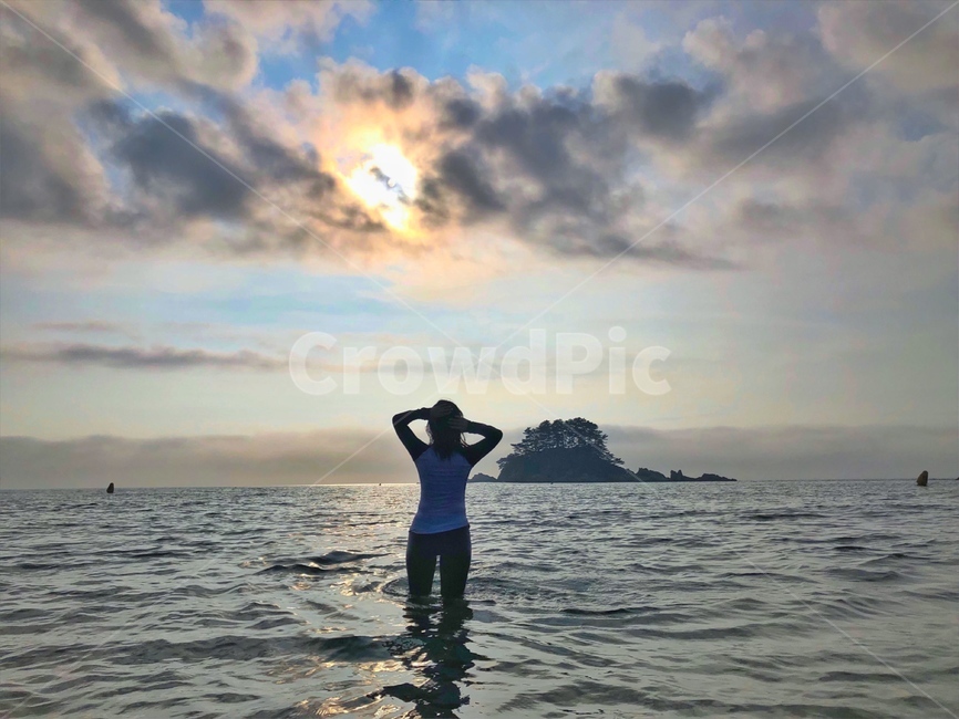 바다,노을,하늘,여자,역광,그림자,구름,sea,shadow,sunset,reverselight,인물