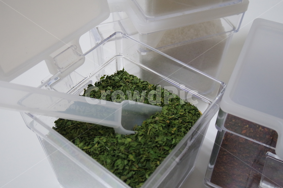 파슬리,양념통,양념,스푼,조미료,음식,식재료,요리,food,cook,meal,dishes,food reserves