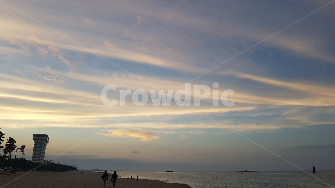 하늘,구름,노을,해변,바다,건물,모래사장,여름,sky,나무
