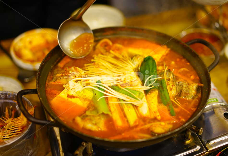 국물,국물요리,술안주,안주,소주안주,먹방,요리,동태찌개,찌개,생선요리,매운맛,한식,한국음식,푸드,식사,음식,음식,식재료,요리,food,cook,meal,dishes,food reserves,한식,한국음식,한국요리,korean food,korean dishes,korean meal,korean cook
