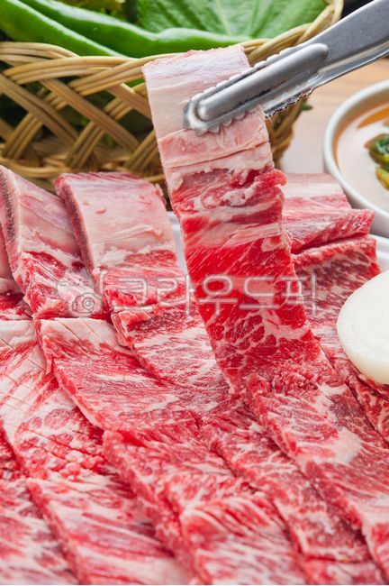 한우,갈비,갈비살,한우갈비살,소갈비,육류,소고기,소,한식,숯불,숯불구이,koreanbeef,primeribs,charcoalgrill,육류,고기,meat