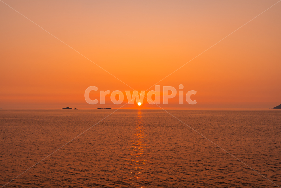 일몰,노을,바다,풍경,sunset,landscape,자연,풍경,nature,landscape,outdoors,옥외,dawn,새벽,red sky,붉은 하늘,sky,하늘,dusk,황혼