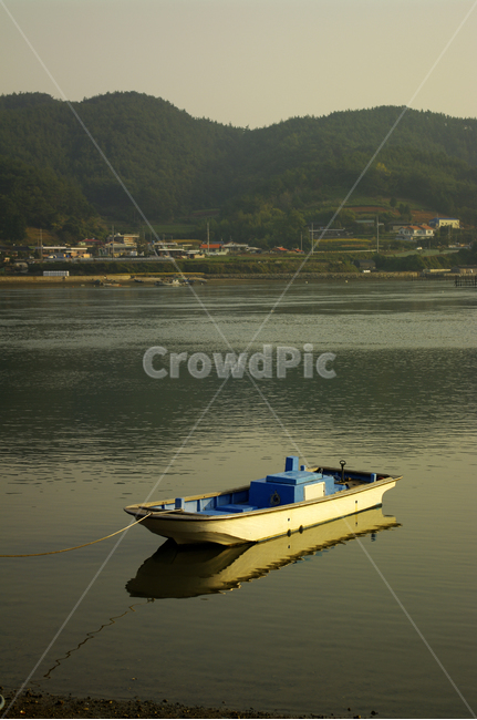 바다,배,어선,산,풍경,시골,마을,풍경,landscape,country,rural,town,산업,industry,industrial,어업,fishery,fishing industry
