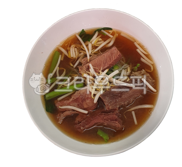background removal,Nukki,restaurant,plate,rib,noodle,beef,bowl,Galbi Noodles,food,no background,meal,dish,thailand