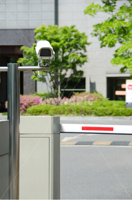 cctv,감시카메라,차량번호,주차차단기,안전,주차장,거리,도로,집,아파트,보안카메라,제어,야외,경보,도시,렌즈,사생활보호,경비,장비,감시,기록,카메라,시스템,보호,비디오,기술,보안,전자,나무,꽃,주택,차단기,번호판인식,차량번호인식,정보통신기술,전자기기,전자제품,it,information,technology,electronic equipment