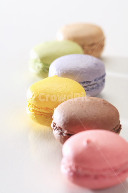 마카롱,음식,디저트,감성사진,dessert,macaron,후식,간식,제과,음식,식재료,요리,food,cook,meal,dishes,food reserves,디저트,간식,후식,dessert,snack,색깔,색상,색채,색감,color sense,color sensitivity,feeling of color