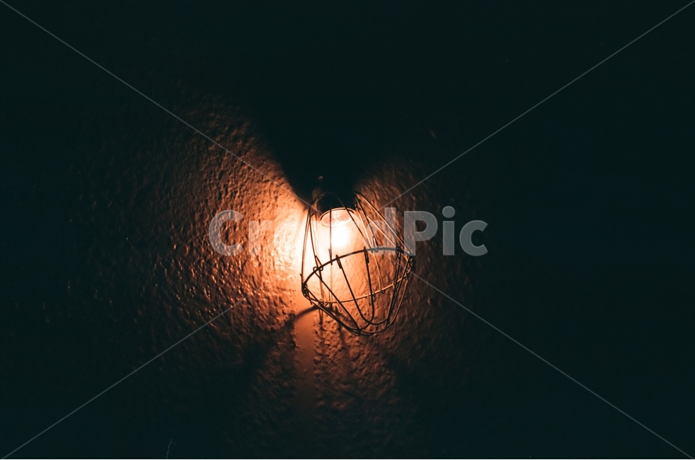 전구,전등,빛,조명,벽,감성,감정,feeling,emotion,감성,sensible,feeling,인테리어,실내디자인,interior design,사물,물건,오브젝트,thing,object,matter