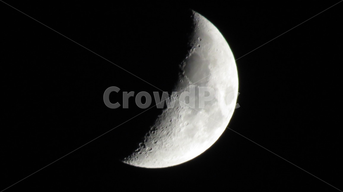 달,반달,moon,달확대,교육용달,야경,밤,풍경,nightscape,night,landscape,outdoors,옥외,astronomy,천문학,outer space,대기권 밖,universe,우주,nature,자연