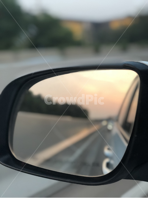 사이드미러,노을,퇴근길,과거,거울,sunglasses,accessory