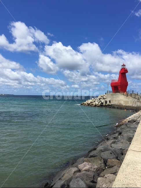 제주도,이오테우해변,말등대,하늘,바다,여름,해변,등대,lighthouse