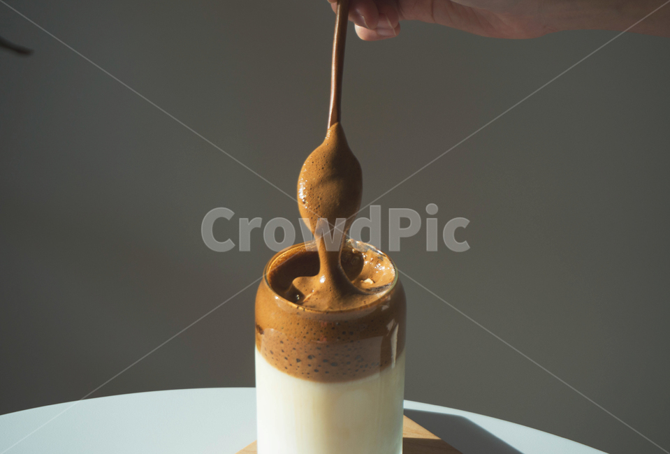 coffee shot,coffee,Dalgona Coffee,coffee foam