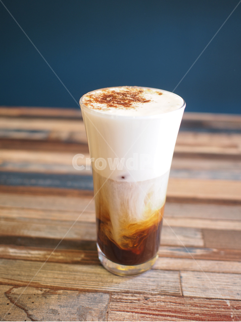 beverage,마실것,coffeecup,커피컵,drink,cup,컵,라떼,latte,아인슈페너,커피,coffee,아이스커피,einspanner,비엔나커피